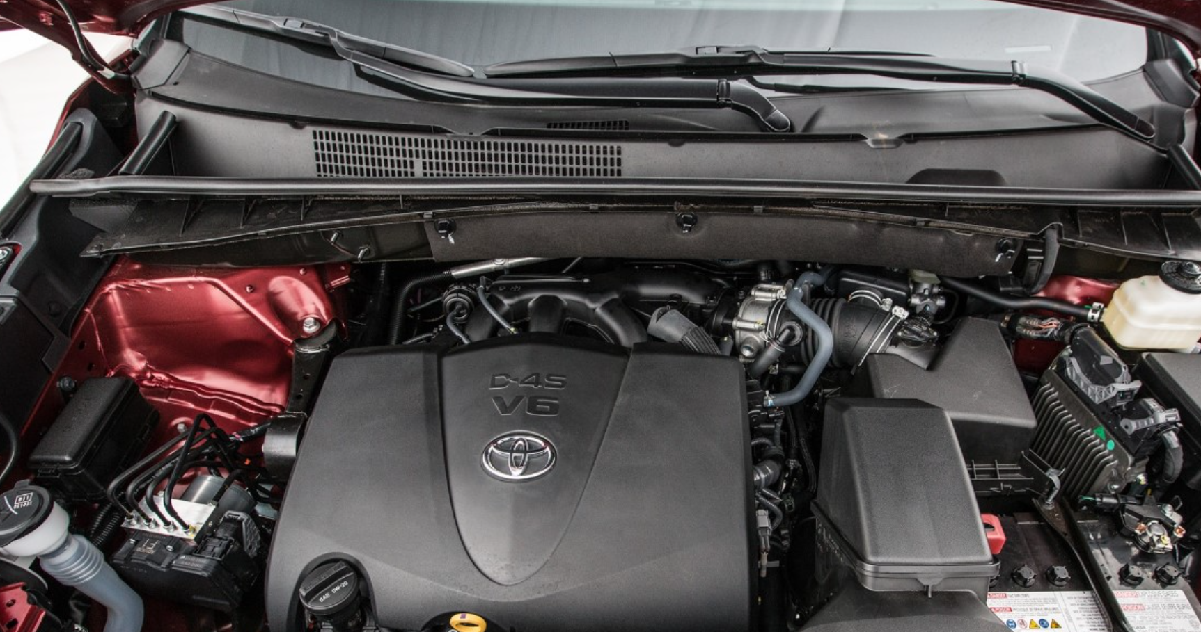 Toyota Kluger 2024 Engine