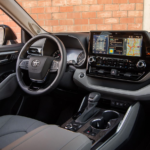 2024 Toyota Highlander Interior
