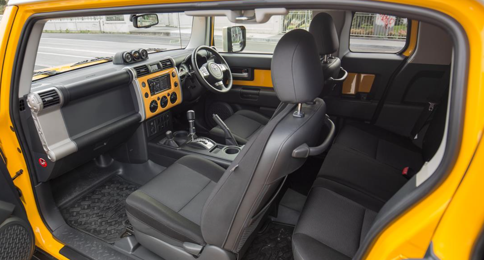 2024 Toyota FJ Cruiser Interior 2024 Toyota FJ Cruiser Interior