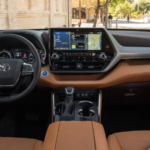 2024 Toyota Highlander Interior